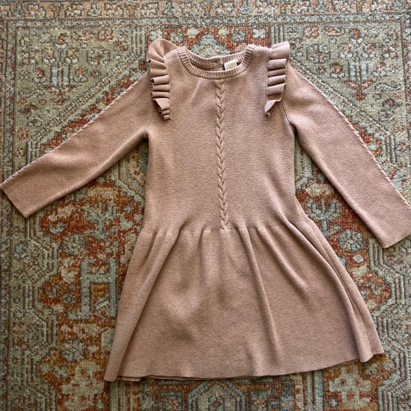 H&M Organic Cotton Knit Sweater Dress Ruffled Shoulders 4T - Picture 1 of 3